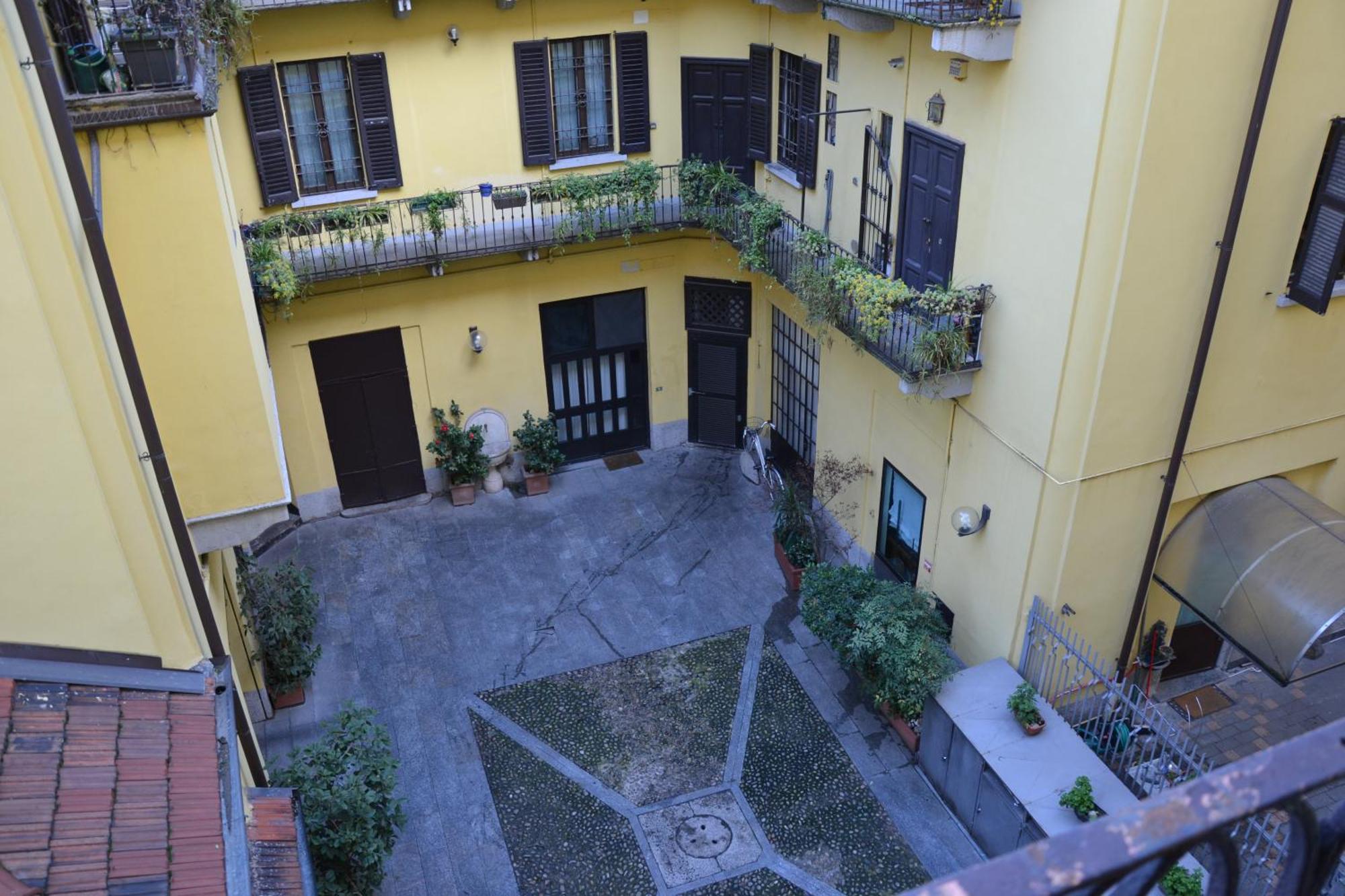 Bubi House Porta Romana ミラノ エクステリア 写真