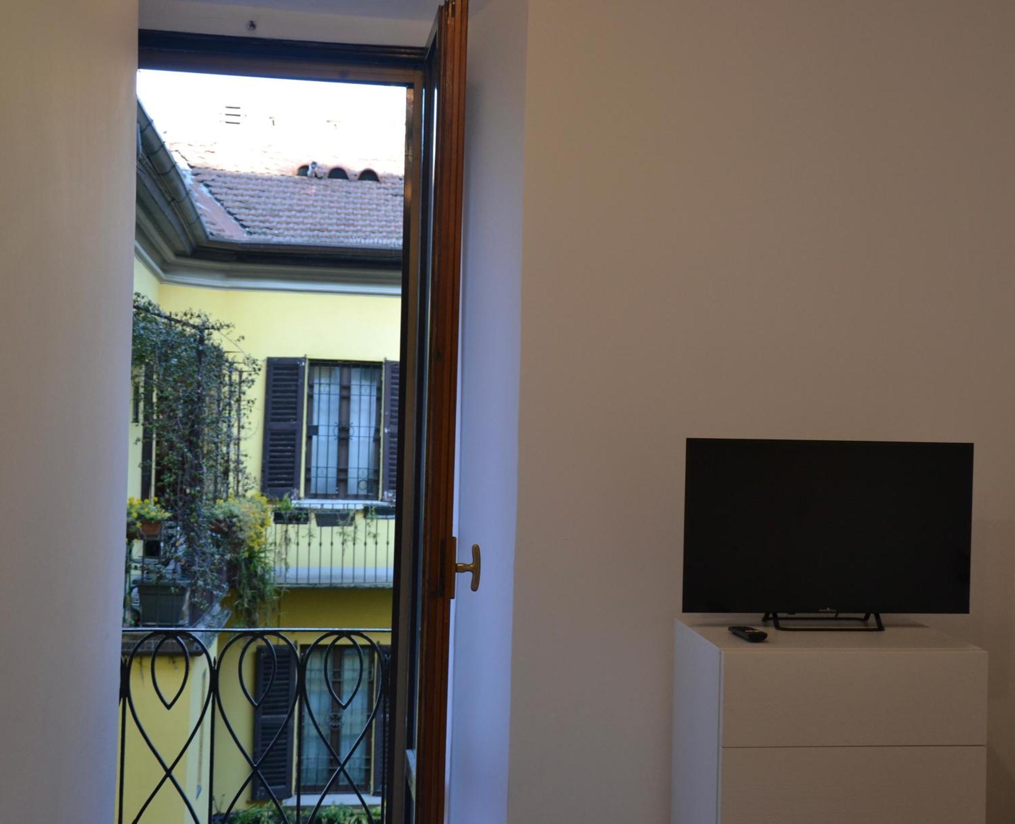 Bubi House Porta Romana ミラノ エクステリア 写真